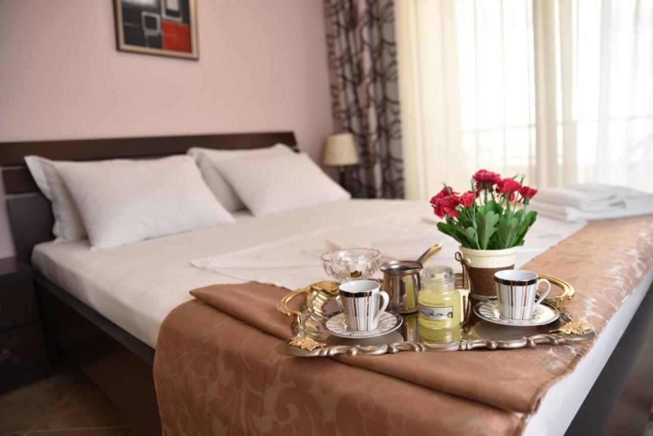 Guest House Evropa 2 Улцин Екстериор снимка