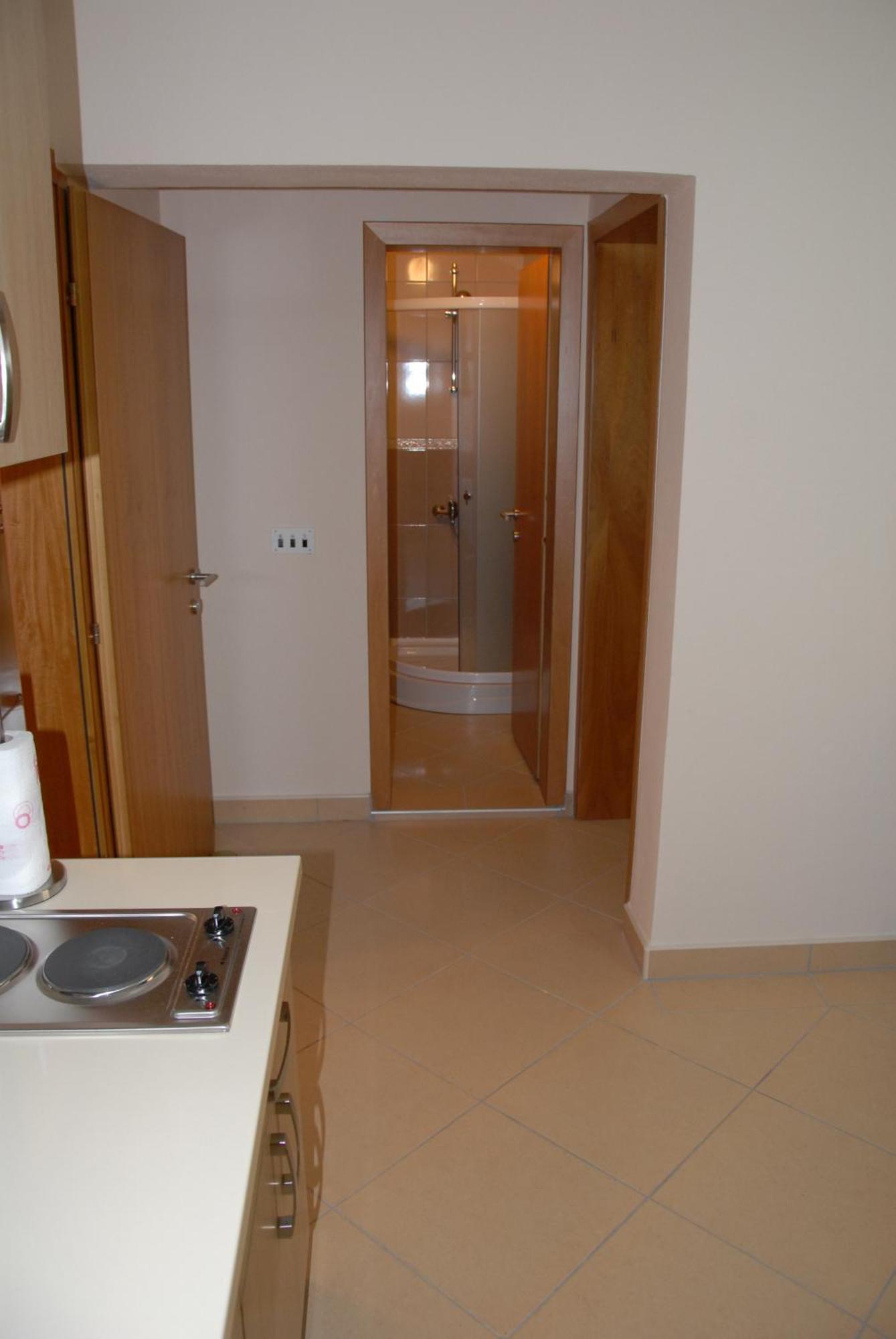 Guest House Evropa 2 Улцин Екстериор снимка