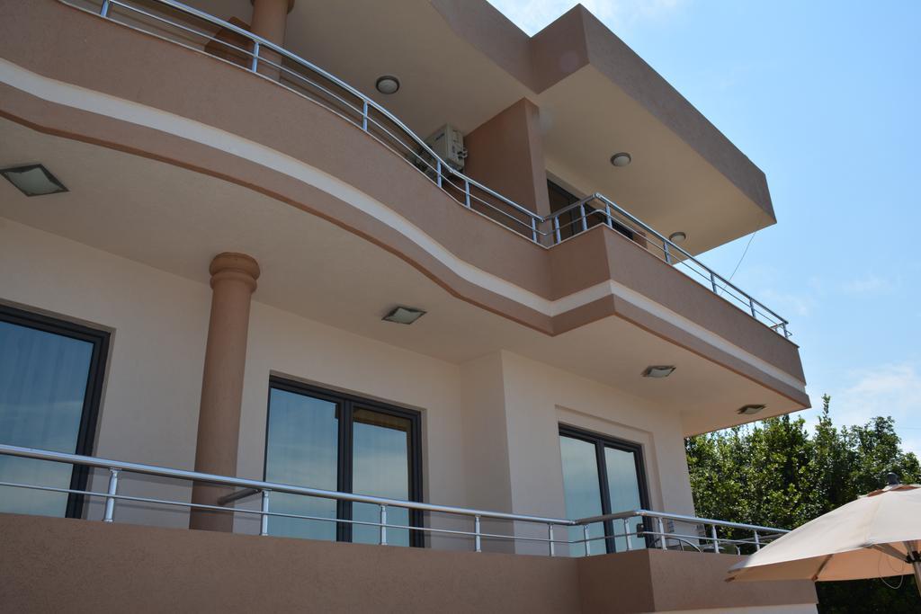 Guest House Evropa 2 Улцин Екстериор снимка