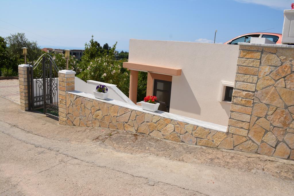 Guest House Evropa 2 Улцин Екстериор снимка