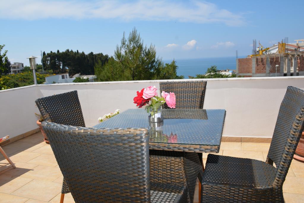 Guest House Evropa 2 Улцин Екстериор снимка
