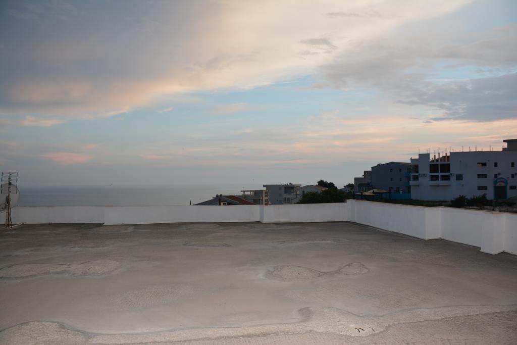 Guest House Evropa 2 Улцин Екстериор снимка